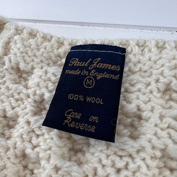 Paul James Wool Cable knit V-neck Sweater women’s size medium - Picture 4 of 7